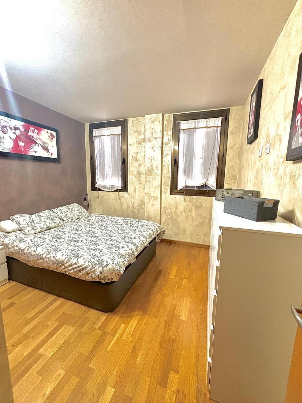 Apartamento L Aüt Pla de l'Ermita Esterno foto